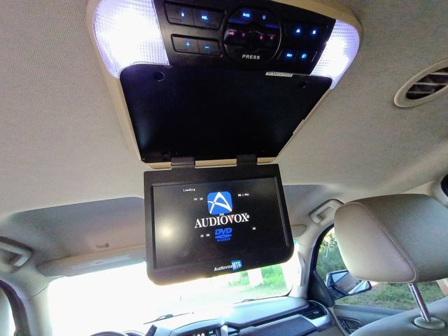 Used 2015 Chevrolet Suburban LT RWD image 67