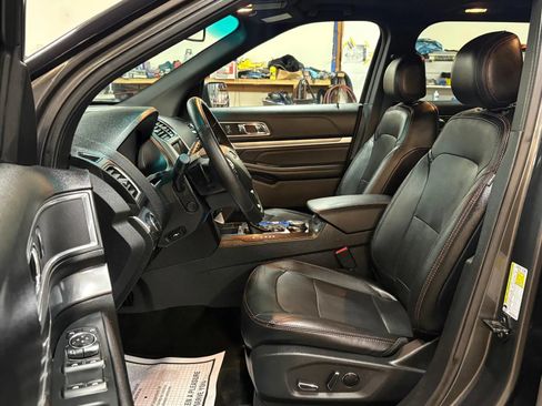 Used 2016 Ford Explorer Sport w/ Equipment Group 401A AWD/4WD image 18