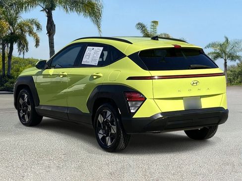 Used 2024 Hyundai Kona SEL FWD image 3