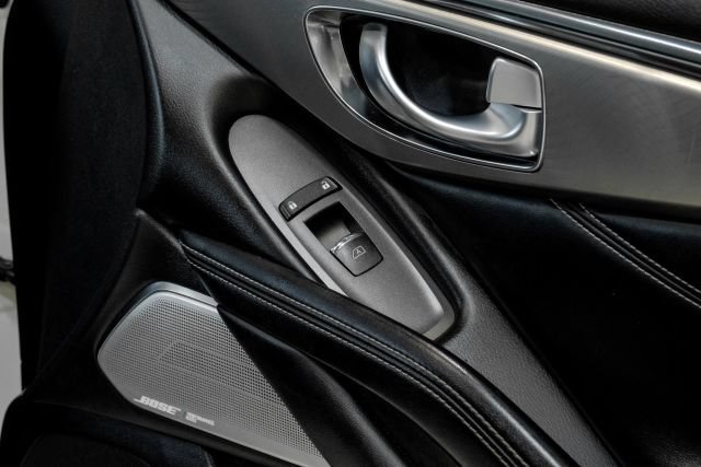 Used 2019 INFINITI Q60 3.0t Luxe RWD image 49
