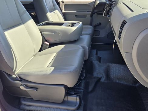 Used 2014 Chevrolet Silverado 2500 W/T image 18