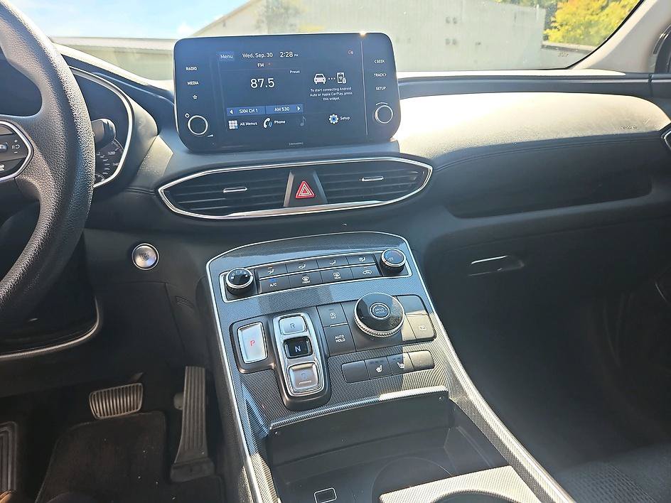 Used 2021 Hyundai Santa Fe SEL FWD image 17