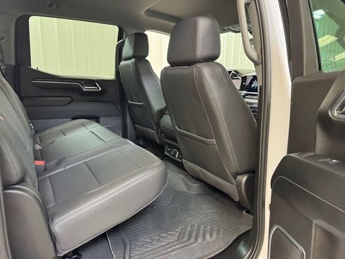 Used 2024 GMC Sierra 1500 SLT RWD image 24