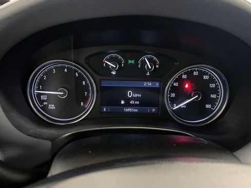 Used 2024 Buick Enclave Essence w/ Sport Touring Edition AWD/4WD image 6