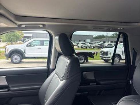 Certified 2025 Ford Expedition Max Active RWD image 6