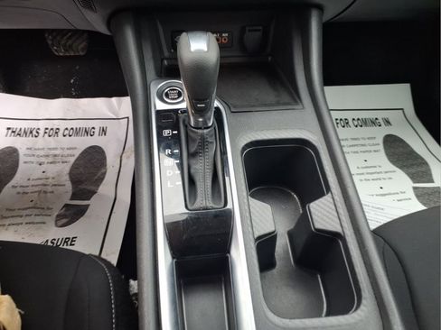 Used 2024 Nissan Sentra SV FWD image 13