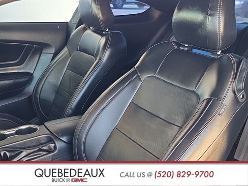 Used 2019 Ford Mustang GT Premium w/ Equipment Group 401A RWD image 11