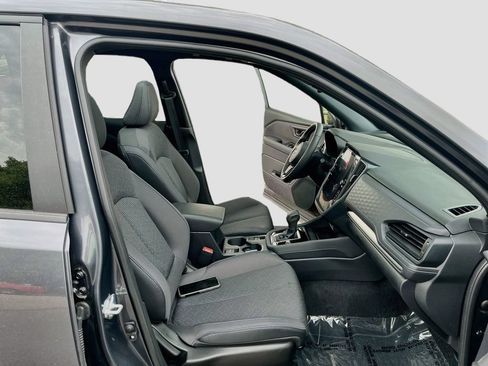 Used 2025 Subaru Forester Premium AWD/4WD image 28