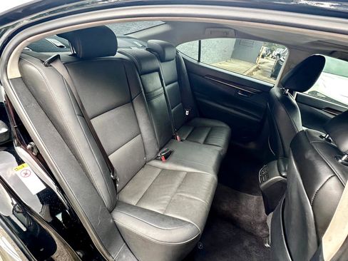 Used 2015 Lexus ES 350 image 25