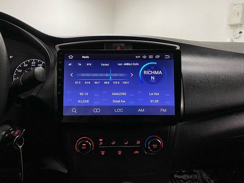 Used 2017 Nissan Sentra S image 19