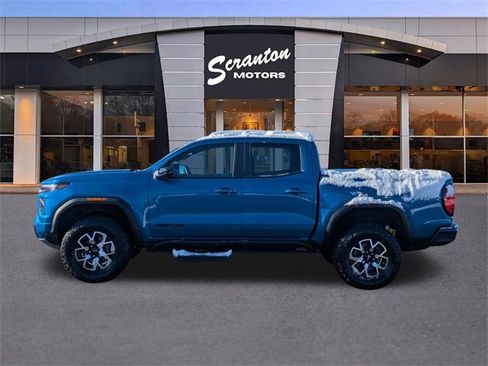 Used 2023 GMC Canyon AT4X image 2