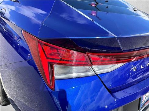Used 2024 Hyundai Elantra Limited FWD image 29