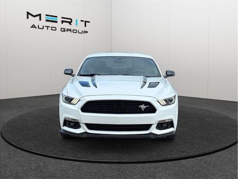 Used 2016 Ford Mustang GT Premium w/ Equipment Group 401A RWD image 3