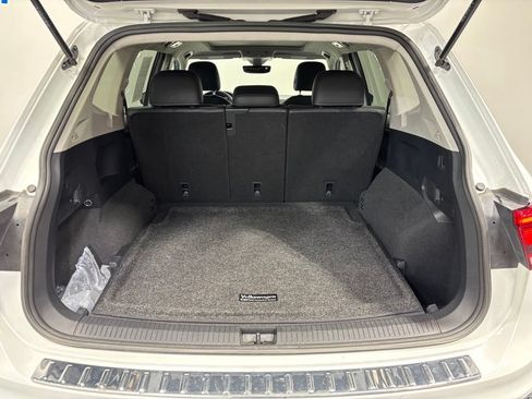 Used 2023 Volkswagen Tiguan SE w/ Panoramic Sunroof Package AWD/4WD image 28