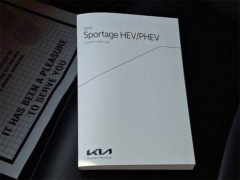 Certified 2023 Kia Sportage EX image 25
