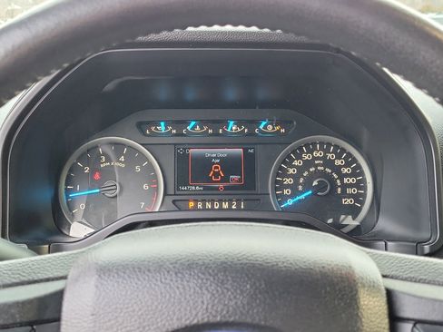 Used 2016 Ford F150 XLT w/ Equipment Group 302A Luxury image 24