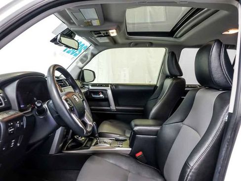 Used 2021 Toyota 4Runner SR5 Premium w/ Moonroof Package AWD/4WD image 13