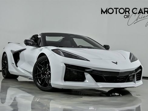 Used 2024 Chevrolet Corvette Z06 RWD image 1