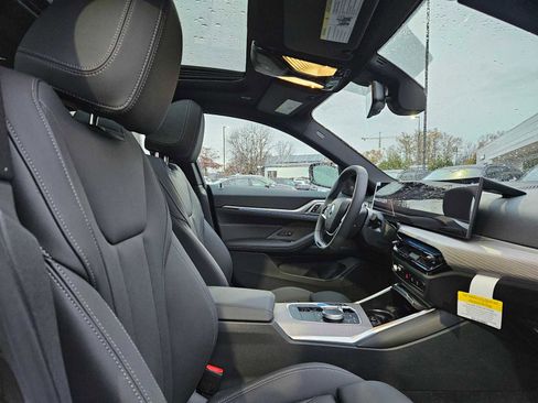 Used 2025 BMW i4 xDrive40i w/ Premium Package image 11