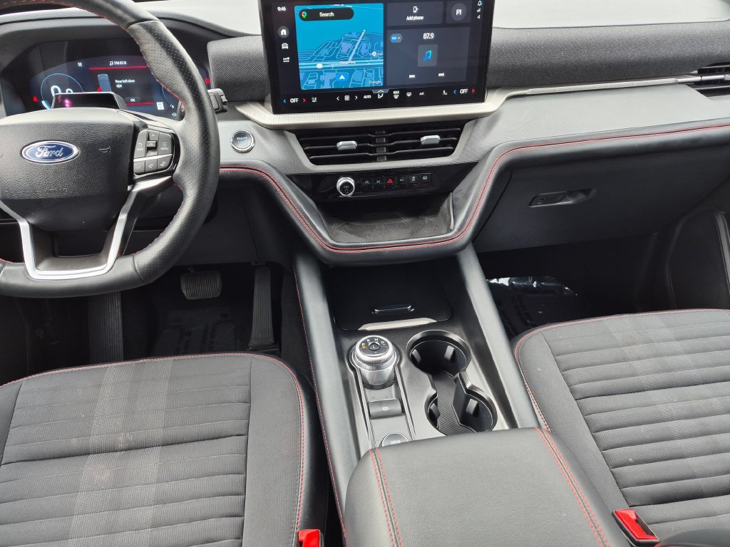 Used 2025 Ford Explorer ST-Line w/ ST-Line Street Pack AWD/4WD image 24