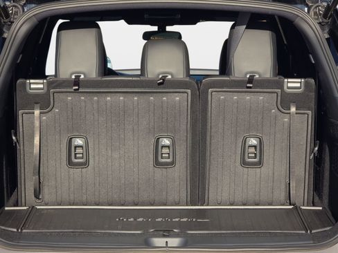 Used 2025 Nissan Pathfinder Rock Creek image 12