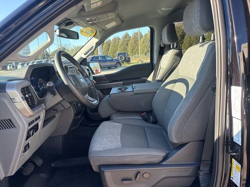 Used 2023 Ford F150 XLT w/ Equipment Group 302A High image 7