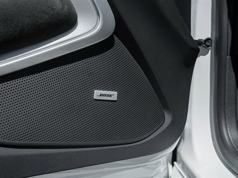 Used 2021 Chevrolet Camaro ZL1 RWD image 25