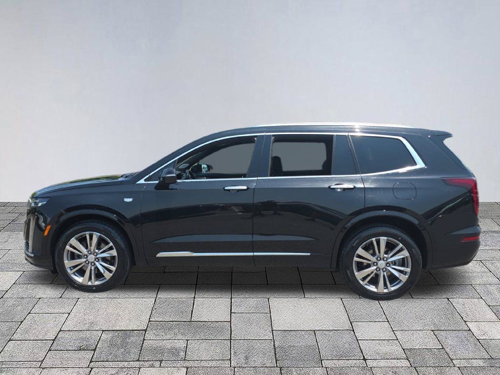 Used 2024 Cadillac XT6 Premium Luxury AWD/4WD image 4