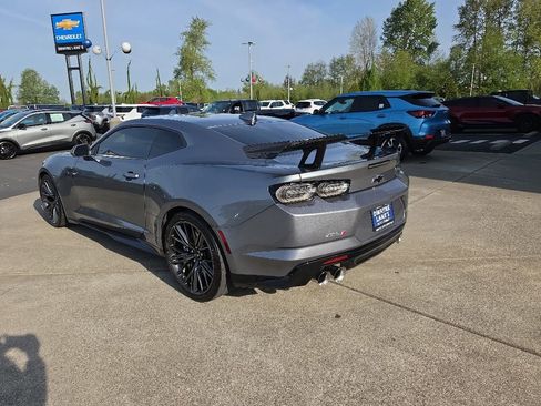 Used 2020 Chevrolet Camaro ZL1 RWD image 3