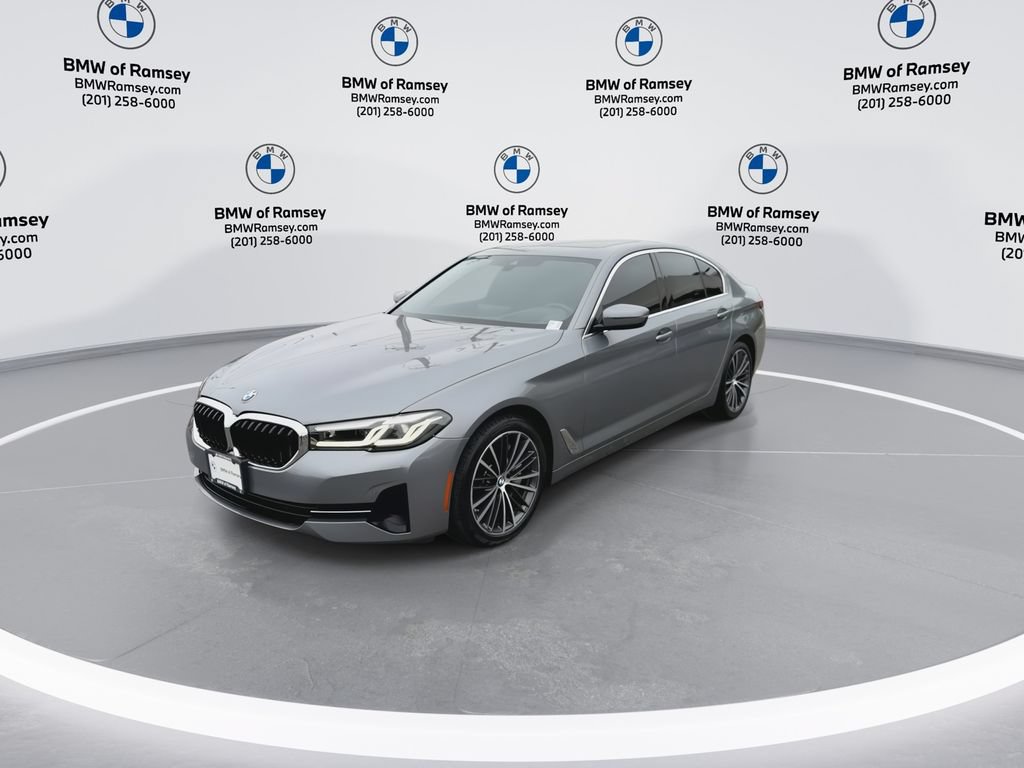 Used 2023 BMW 540i xDrive AWD/4WD image 4