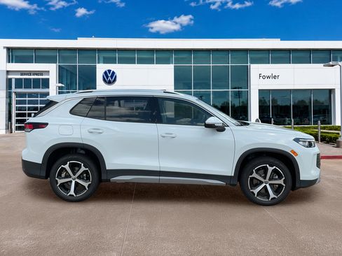 New 2026 Volkswagen Tiguan SE AWD/4WD image 5