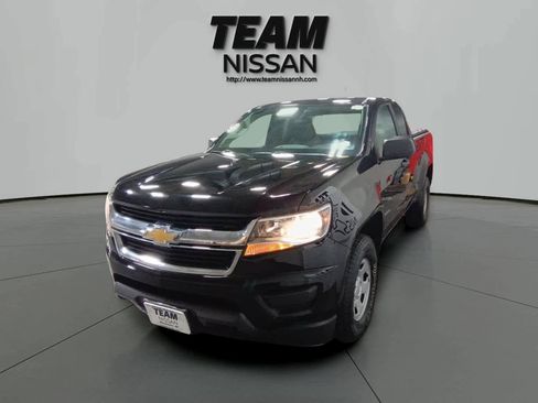 Used 2019 Chevrolet Colorado W/T image 3