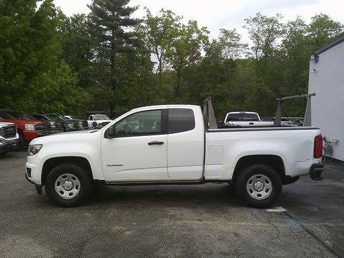 Used 2018 Chevrolet Colorado W/T RWD image 8
