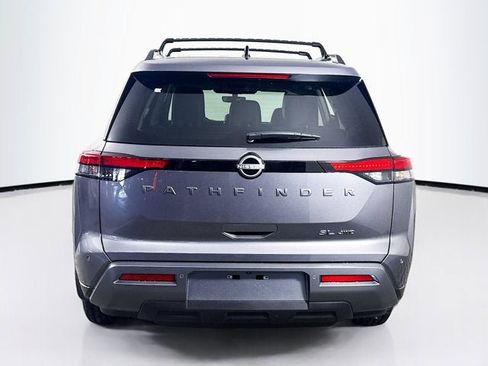New 2026 Nissan Pathfinder SL image 6