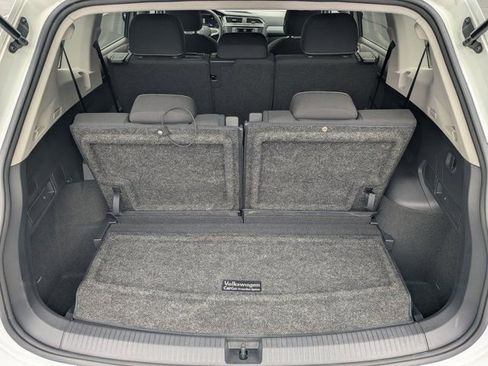 Used 2023 Volkswagen Tiguan S FWD image 17