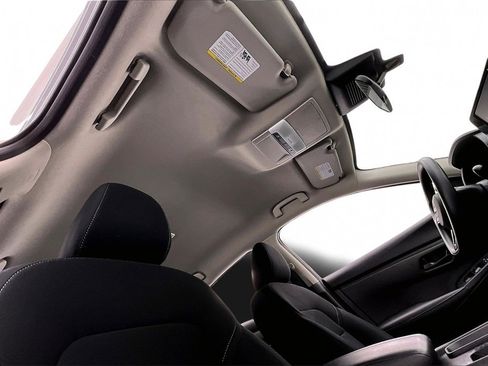 Used 2024 Nissan Sentra S image 22