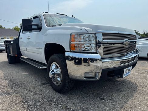 Used 2008 Chevrolet Silverado 3500 LTZ w/ EZ-Lift Tailgate Package AWD/4WD image 8