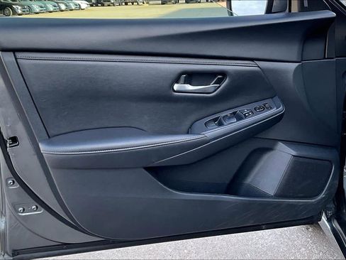 Certified 2023 Nissan Sentra S image 23