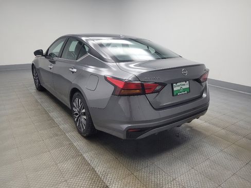 Used 2023 Nissan Altima 2.5 SV image 5