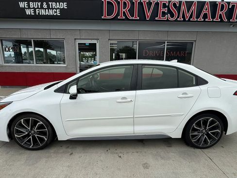 Used 2020 Toyota Corolla SE w/ Body Protection Package FWD image 4