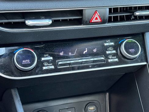 Used 2022 Hyundai Sonata SEL w/ Cargo Package image 19