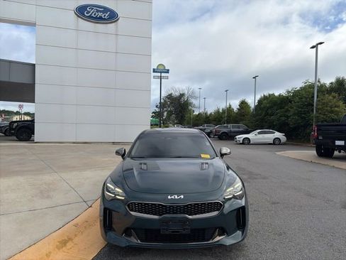 Used 2022 Kia Stinger GT-Line w/ Sun & Sound Package RWD image 8