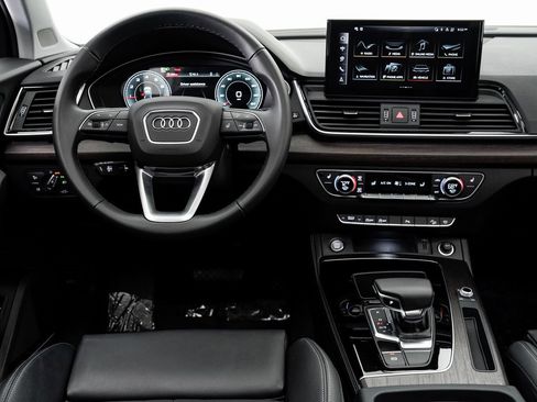 Certified 2025 Audi Q5 2.0T Premium Plus w/ Premium Plus Package image 15