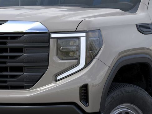 New 2026 GMC Sierra 1500 Pro w/ Pro Value Package AWD/4WD image 33