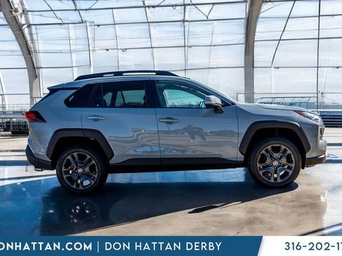 Used 2023 Toyota RAV4 Adventure image 31