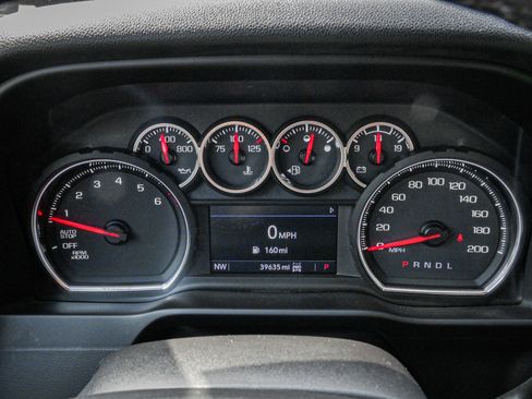 Used 2020 Chevrolet Silverado 1500 LT Trail Boss image 21