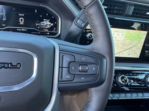 Used 2024 GMC Sierra 3500 Denali w/ Denali Reserve Package image 15