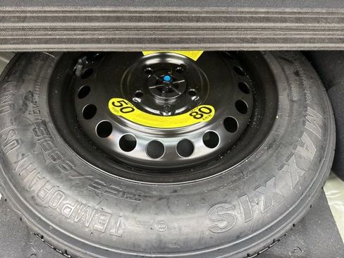 Used 2022 Kia Sportage LX image 9