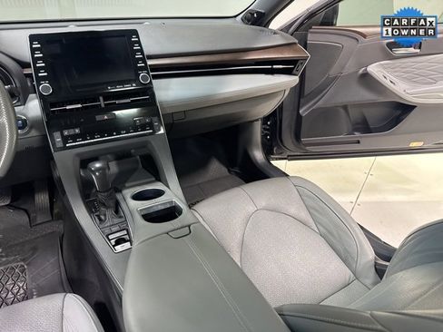 Used 2022 Toyota Avalon Limited w/ Advanced Safety Package image 21