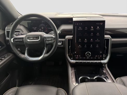 Used 2025 GMC Yukon Elevation w/ LPO, Floor Liner Package AWD/4WD image 14